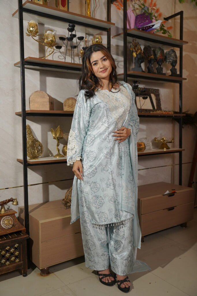 Pakistani Printed Suit Set