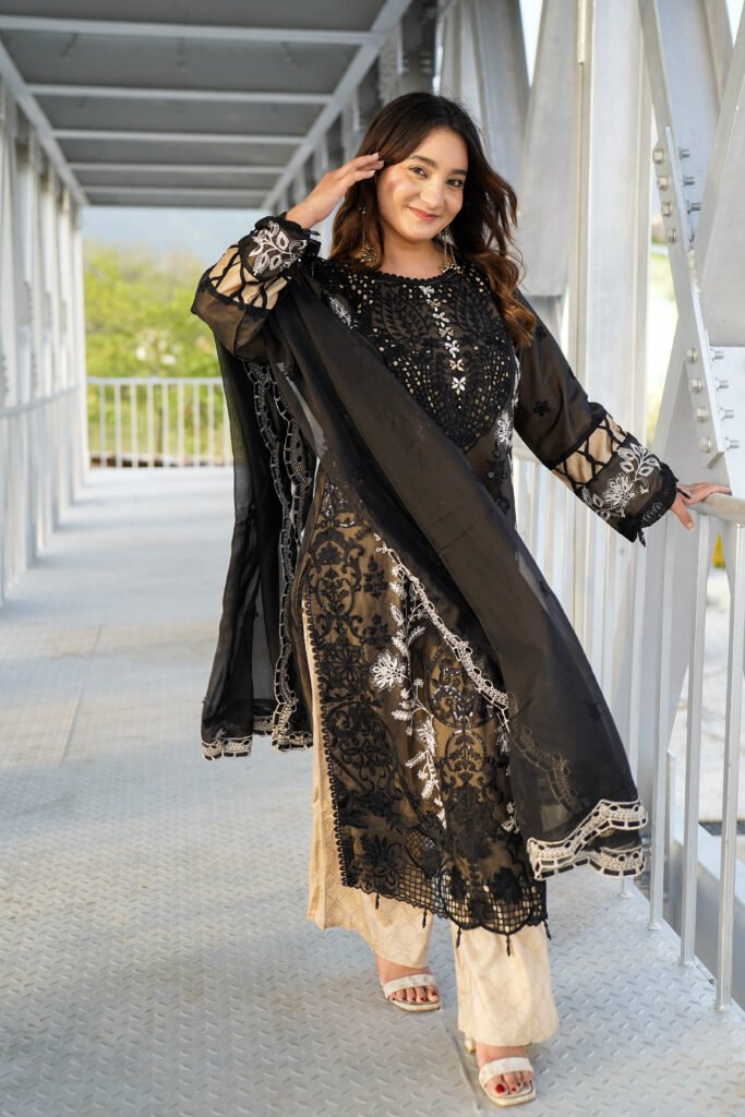 Pakistani Suit