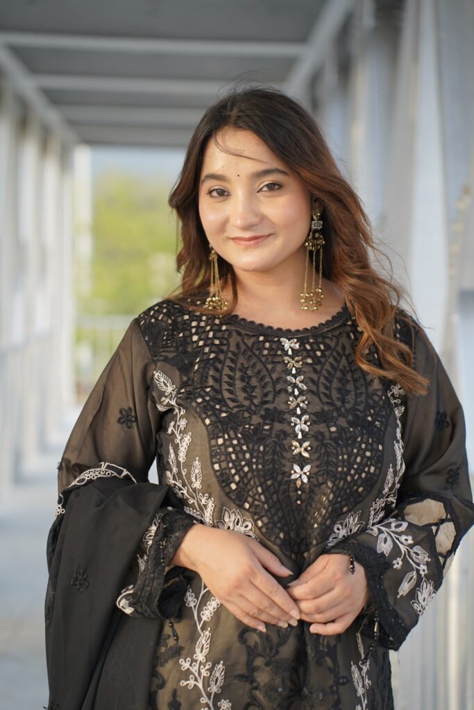 Pakistani Suit